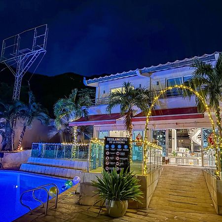 Hotel Kaamu Таганга Экстерьер фото